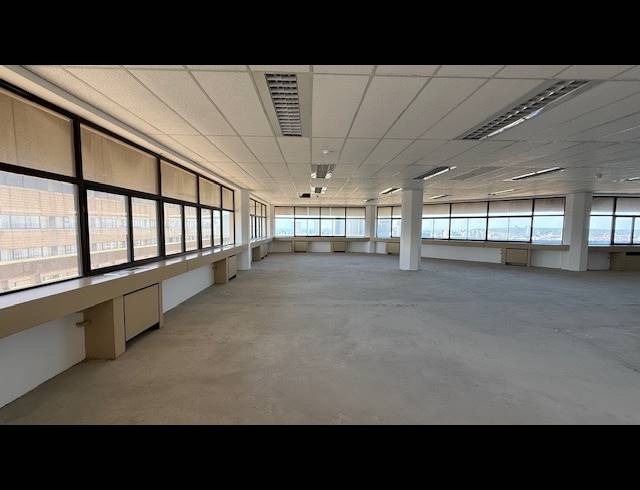 564M² OFFICE TO LET IN DURBAN CENTRAL